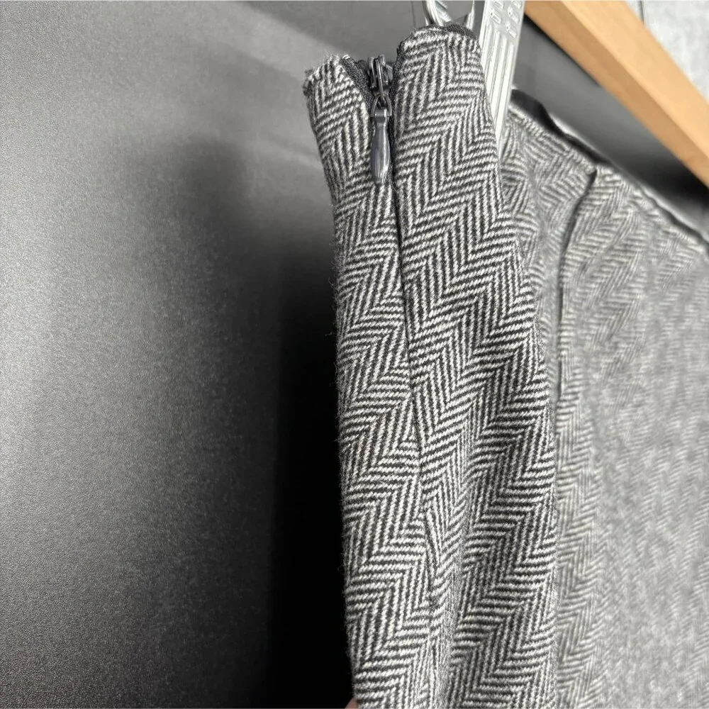 NWT Abercrombie & Fitch Women's Wool Blend Mini Skirt M Gray Preppy Old Money